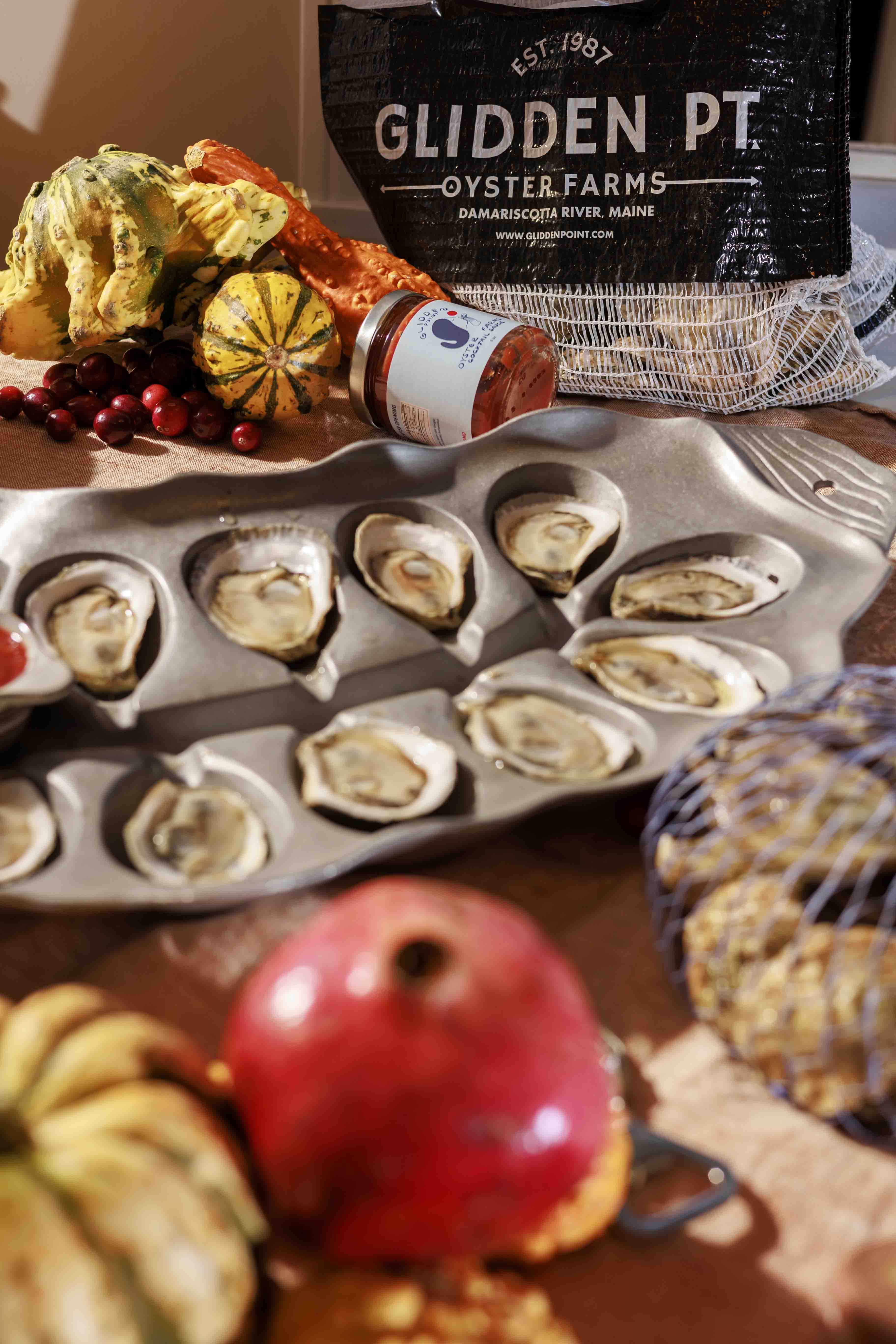 Thanksgiving Oyster Feast – 72 Fresh Oysters